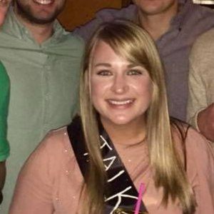 Meet your Posher, Christina